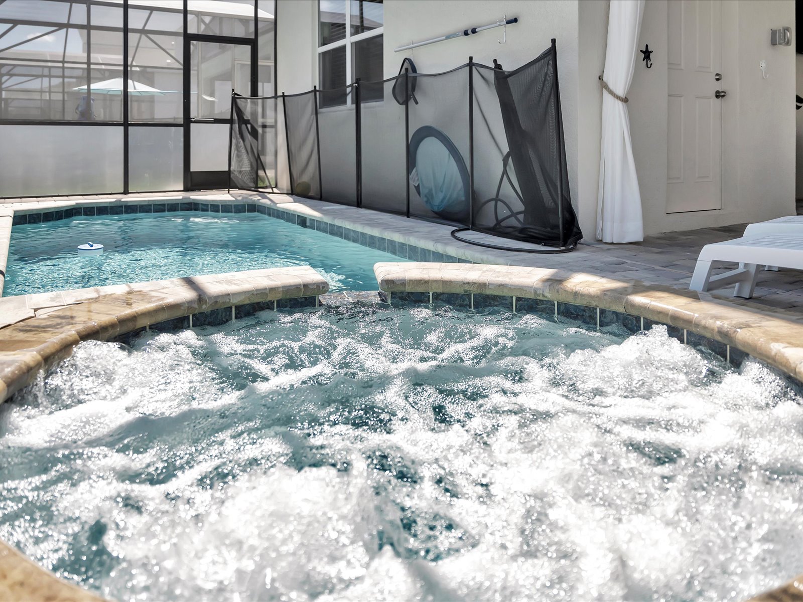 The Perfect Base for an Orlando Theme Park Summer